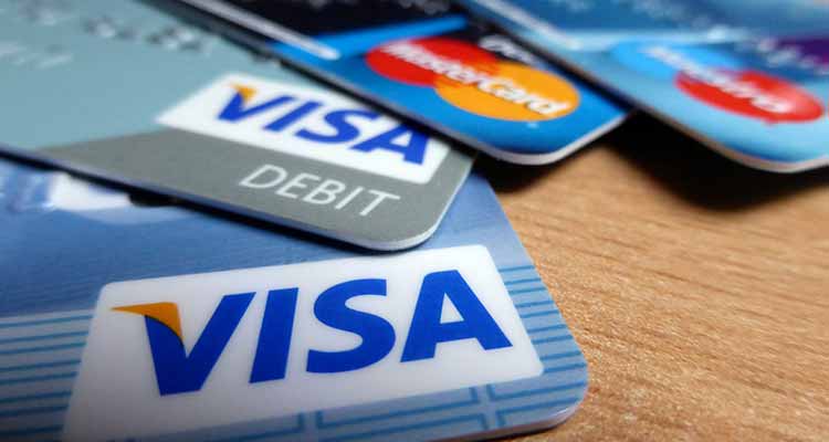 IVA a movimientos con tarjetas débito o crédito