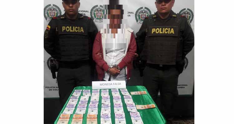 Capturada en Armenia con más de un millón de pesos en billetes falsos