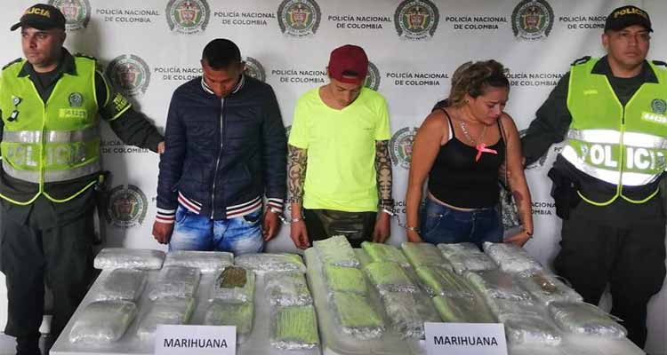 Capturados dos hombres y una mujer cargados de marihuana y bazuco en La Tebaida