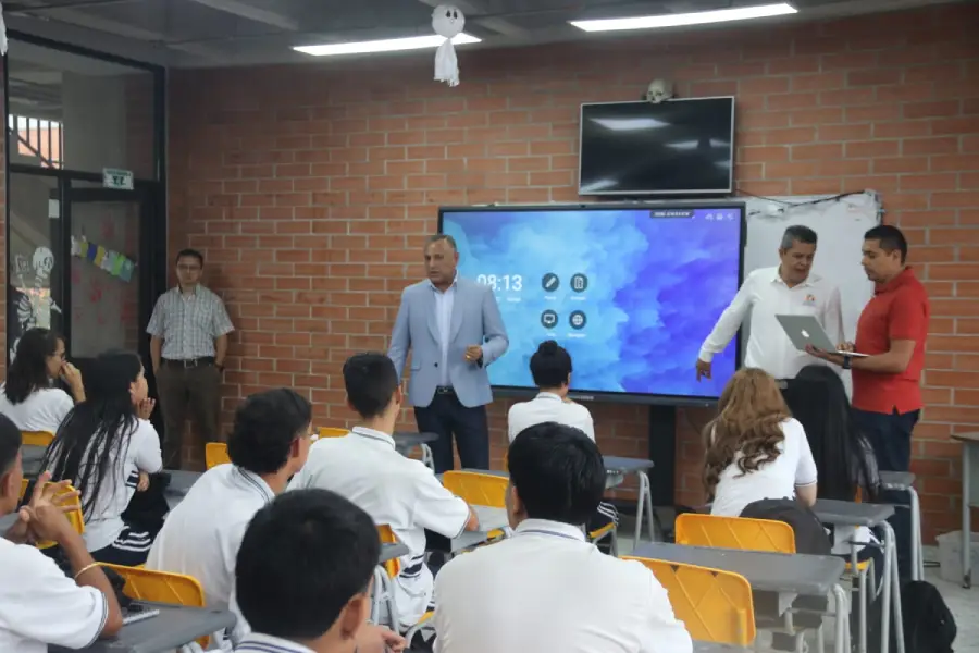 Armenia aulas digitales