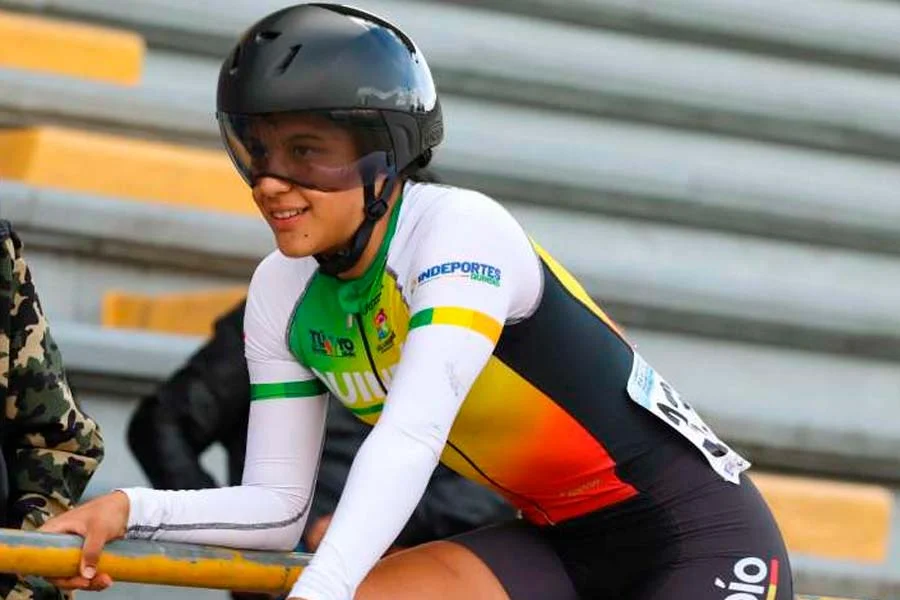 Ciclista quindiana tercera Nacional Ruta Pista