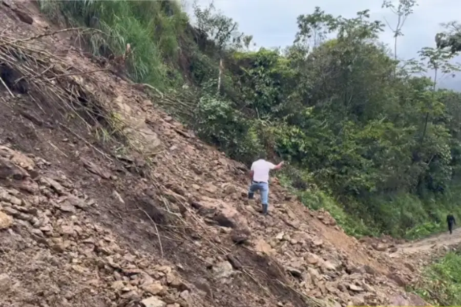 Derrumbe Génova vereda Cumaral
