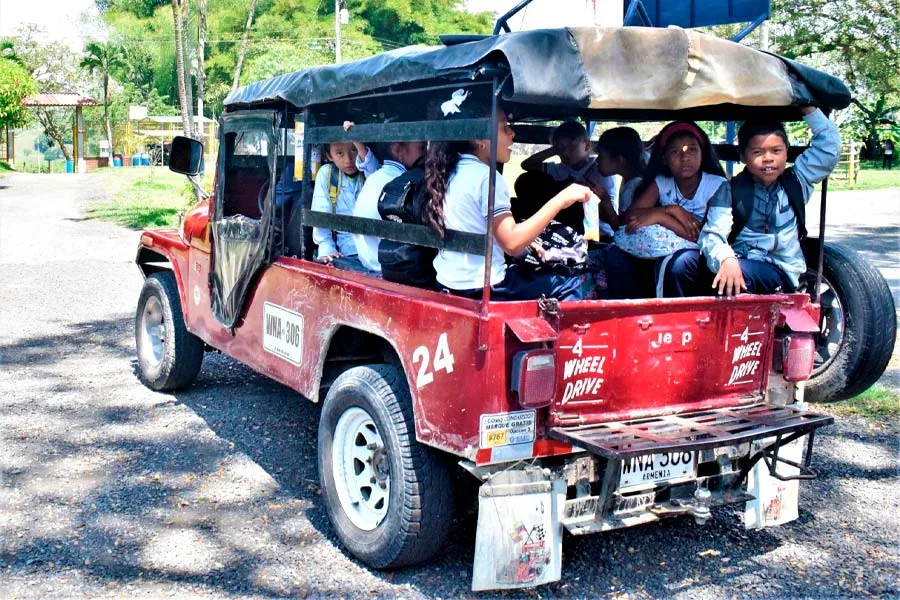 Pijao transporte escolar