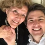 Abuela de Miguel Uribe murió