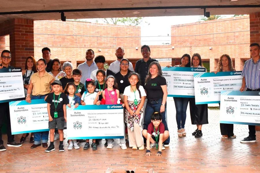 Urbaser premió concurso Aulas Sostenibles
