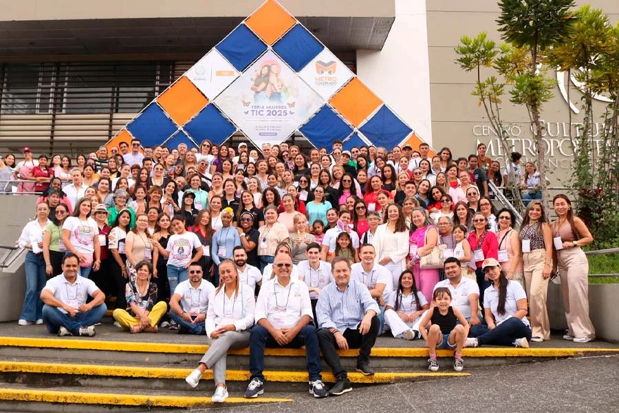 empezó la Feria de Mujeres TIC 2025 Armenia
