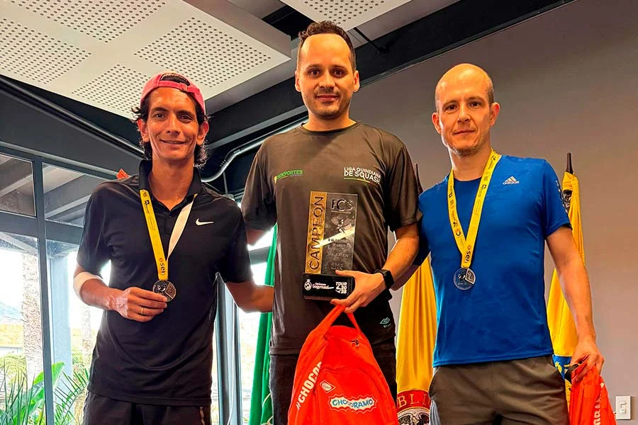 squash quindiano brilló en Bogotá
