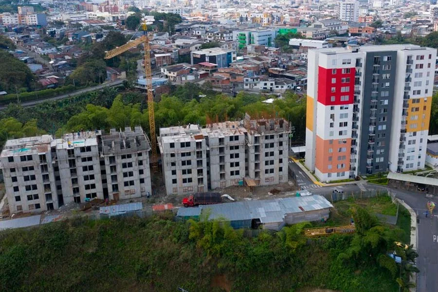 personas afectadas en Armenia por incumplimiento de constructoras