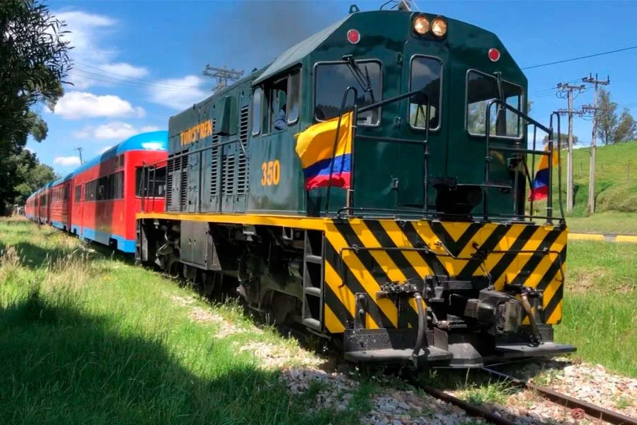tren de pasajeros en Boyacá