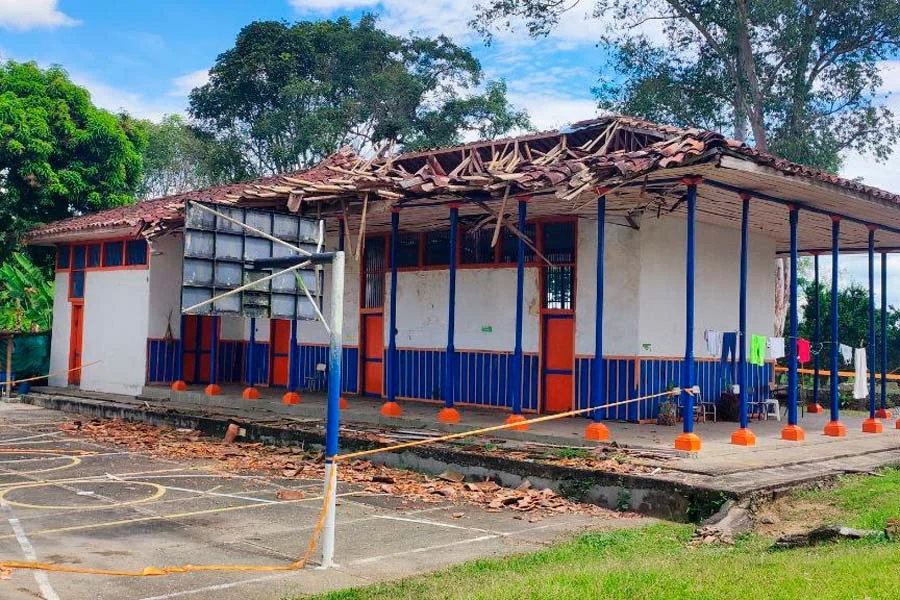 En riesgo de demolición escuela Ayacucho Montenegro
