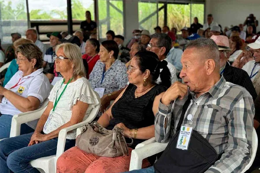 cupos disponibles en centros vida de Armenia