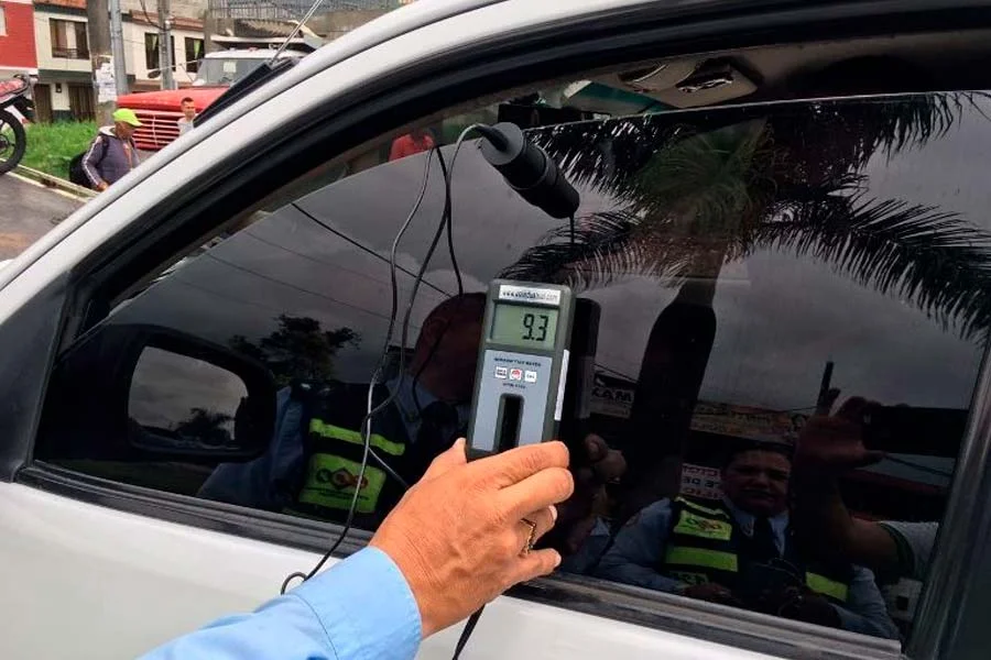 multas por vidrios polarizados